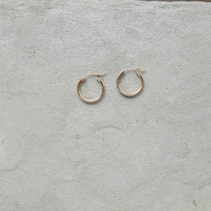 Kolczyki koła klasyczne złote 19 mm