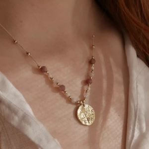 Naszyjnik ze znakiem zodiaku waga