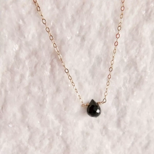 Naszyjnik  mini black spinel