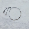 bransoletka-spinel-na-czarnej-nitce