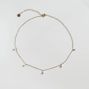 Choker gold shine z perełkami