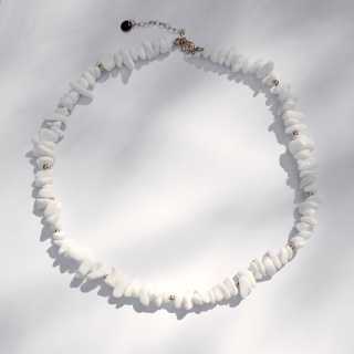 Naszyjnik choker crunchy biały agat