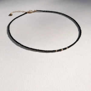 Naszyjnik choker stone spinel